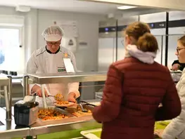 Collège Costa Gavras au Mans : un nouveau restaurant scolaire au sein de l’établissement