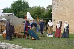 Campement Médiéval "Jour de fête au 12e siècle"