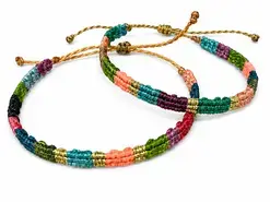 Réalisez votre bracelet en micro-macramé