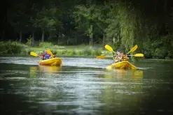 Location de kayaks à Montfort-le-Gesnois
