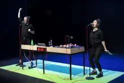 À l'envers et à l'endroit