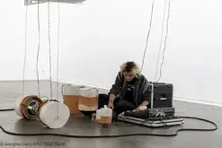 Concert de tambours DIY & feedback par Hongli Wang