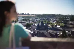 L’église Notre-Dame-des-Marais et la ville vue du haut de la tour-clocher