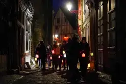Spécial Noël - Visite aux lampions : De Saint-Nicolas à la Cité Plantagenêt