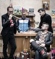 Les Fatals Picards + Merrick