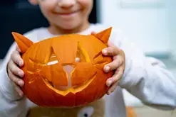 Atelier jeune public : décoration de citrouilles