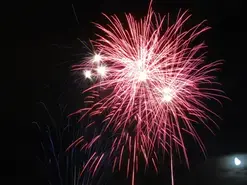 Fête nationale : retraite aux flambeaux, bal et feux d'artifice