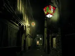 La Cité Plantagenêt à la lueur des lampions