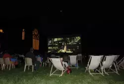 Cinéma en plein air et siestes musicales à l'Epau