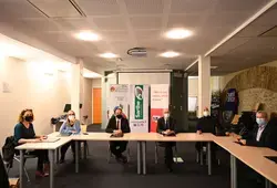 Signature de la convention Classes presse 2021-2022