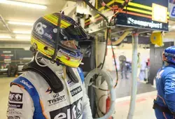 Crépuscule sur le circuit et début de nuit