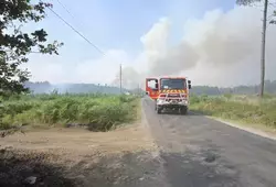 Les pompiers luttent contre les flammes à Téloché