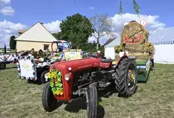 Comice Villaines-sous-Lucé 2022 - tracteur 