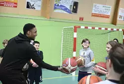 La séance d'entraînement auprès du club de Cérans-Yvré