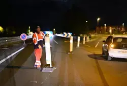 Montage du circuit des 24 heures par les agents des routes départementales
