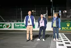 Montage du circuit des 24 heures par les agents des routes départementales