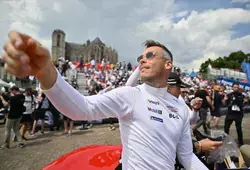 La parade des 24 heures du mans en centre-ville