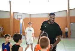 Les pros du MSB au club des Mouettes de Saint-Mars-d'Outillé