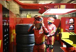pitlane de nuit aux 24 heures