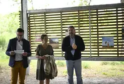 12 jeunes venus du monde entier pour valoriser l’Espace Naturel Sensible des Prairies de Cherré à Aubigné-Racan !