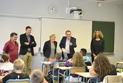  Distribution au Collège Alfred De Musset à Écommoy