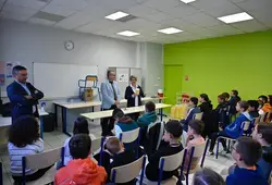  Distribution au collège Georges Desnos