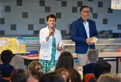 Distribution au collège Jacques Prévert de Pontvallain