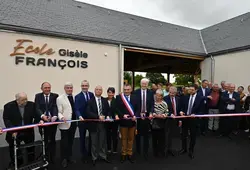 Inauguration de la cantine et de la classe de l'école de Saint-Vincent-des-Prés