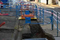 Chantier d'enfouissement du réseau électrique à Champagné