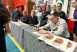 Des joueurs du MSB à l’entraînement du Basket Club Roëzéen !