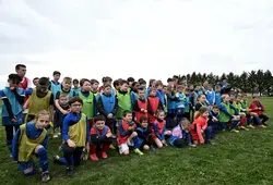 Le Département invite de jeunes Sarthois à la rencontre de footballeurs du Mans FC