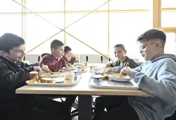 Inauguration du nouveau restaurant scolaire au Collège Léo Delibes