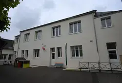 Inauguration de la mairie et de l'école de Chahaignes