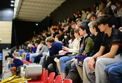 225 collégiens sarthois assistent à l'entraînement du MSB !