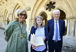 Le Conseil départemental présente un manuscrit inédit du XIIIe siècle