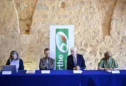 Le Conseil départemental présente un manuscrit inédit du XIIIe siècle