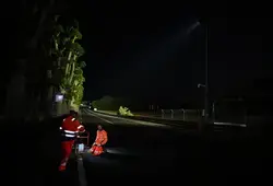 Montage du circuit des 24 Heures du Mans par les agents du Département