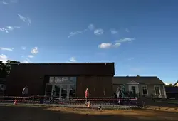 La salle des fêtes de Clermont-Créans a été reconstruite