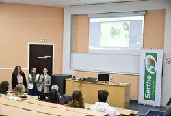 La conférence de presse en images