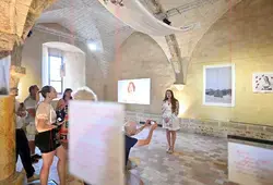 Un parcours photographique à ciel ouvert débute à l'Abbaye Royale de l'Épau