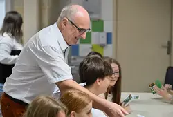 E-Pass Collèges et dictionnaires : le Département accompagne les collégiens