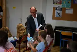 E-Pass Collèges et dictionnaires : le Département accompagne les collégiens