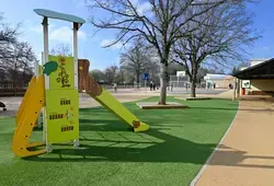 Cour d'école réaménagée à La Milesse