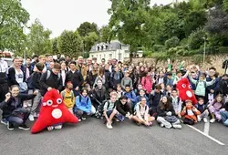 117 collégiens et jeunes sportifs sarthois assistent à des matchs de tennis fauteuil des Jeux Paralympiques !