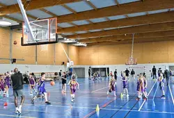 Le Département invite de jeunes Sarthois à la rencontre de basketteurs professionnels !