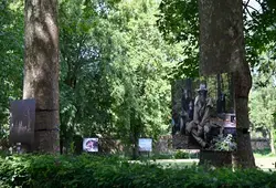 Un parcours photographique à ciel ouvert débute à l'Abbaye Royale de l'Épau
