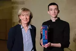 Jeune talent : Mathis Dalivoust, meilleur apprenti chocolatier au concours régional du meilleur apprenti de France