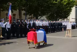 Cérémonie d'hommage au capitaine Eric Monroy