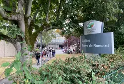 Collège Pierre de Ronsard de La Chartre-sur-le-Loir 