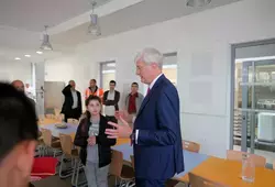 Inauguration de la demi-pension du collège Maroc-Huchepie et visite des travaux